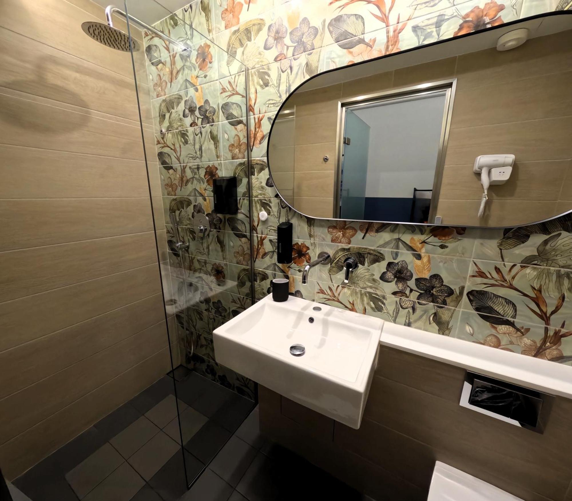 Hostel Issa Lesvos Mytilíni Zewnętrze zdjęcie